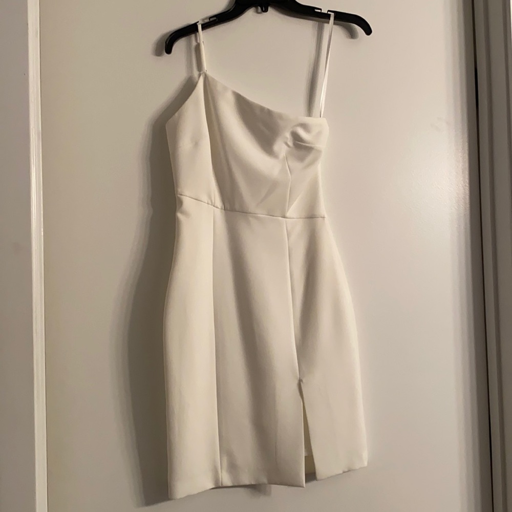 Gianni Bini - One shoulder white mini dress
